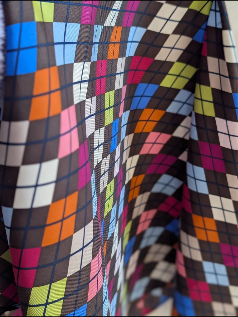 100% Silk Scarf Argyle Style Diamond Geometric 36x36